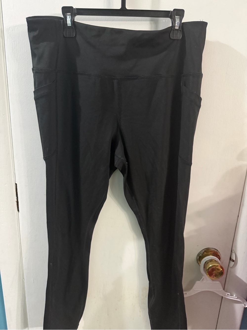 Avia Size Large Athletic Leggings - Picture 7 of 11